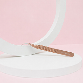Isolation Tweezer - Nude